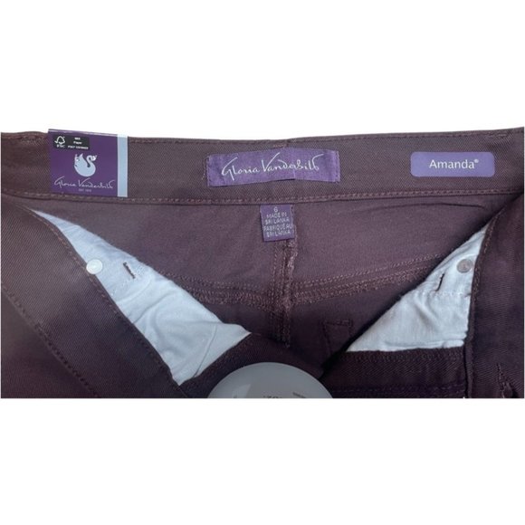 Gloria Vanderbilt Amanda Classic High Rise Tapered Jean - Picture 6 of 9